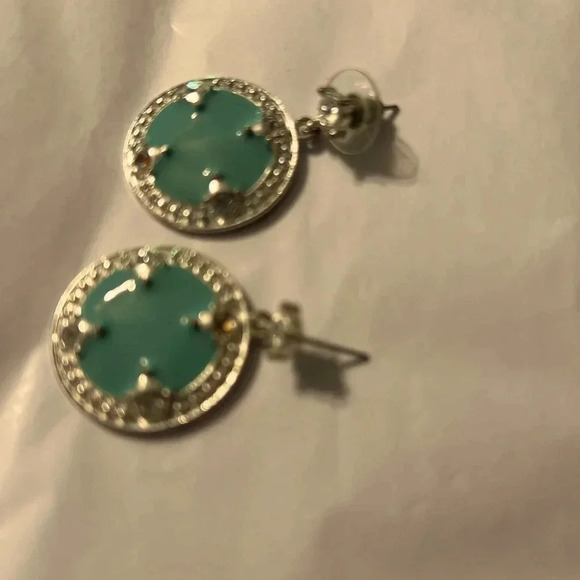 Turquoise earring - Picture 1 of 2